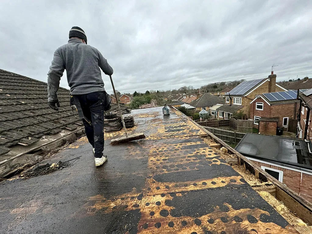 Flat roof between two pitched roofs, another photo from the job